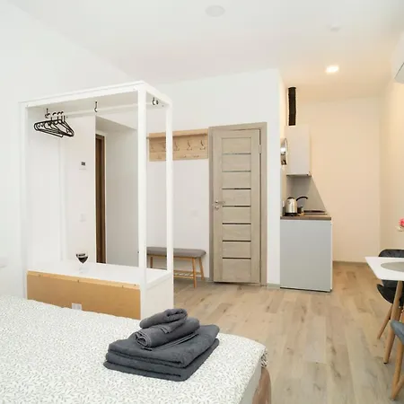 Station No5 Apartment Kaunas
